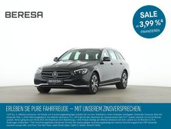 Grau Gebraucht 2022 Mercedes E300 Avantgarde Kombi | 26.880 € (Superpreis)