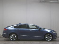 Blau Gebraucht 2022 Ford Mondeo Vignale Limousine | 17.980 € (Fairer Preis)