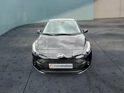 Schwarz Neu 2024 Hyundai i10 Select Kleinwagen | 15.799 € (Guter Preis)
