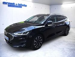 Schwarz Gebraucht 2024 Ford Focus Titanium Limousine | 26.980 € (Fairer Preis)