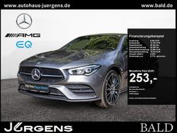 Grau metalliclack mountaingrau Gebraucht 2021 Mercedes CLA250e AMG Limousine | 26.880 € (Guter Preis)