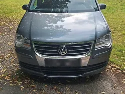 Silber Gebraucht 2008 VW Touran Van / Kleinbus | 5.300 € (Teuer)