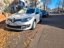 Silber Gebraucht 2015 Renault Mégane GrandTour LIMITED Kombi | 4.400 € (Guter Preis)