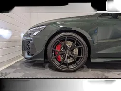 Metallic Gebraucht 2023 Audi RS3 Ambiente Kleinwagen | 64.900 € (Fairer Preis)