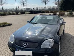 Schwarz Gebraucht 2000 Mercedes SLK200 Cabrio | 9.500 € (Teuer)