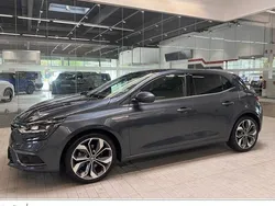 Titaniumgrau metallic Gebraucht 2020 Renault Mégane IV Bose Edition Limousine | 19.480 € (Fairer Preis)
