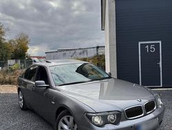 Grau Gebraucht 2005 BMW 735 Limousine | 5.499 €