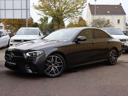 Grau Gebraucht 2023 Mercedes E200 AMG Limousine | 40.890 € (Fairer Preis)