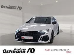 Gletscherweiß Gebraucht 2022 Audi RS3 Sportback Design Kleinwagen | 48.750 €