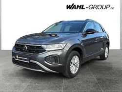 Grau Gebraucht 2024 VW T-Roc Life SUV | 26.980 € (Guter Preis)