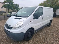 Weiß Gebraucht 2008 Opel Vivaro Van | 4.950 € (Guter Preis)