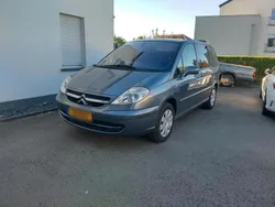 Citroën C8