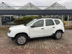 Weiß Gebraucht 2016 Dacia Duster Ambiance SUV | 5.290 € (Superpreis)