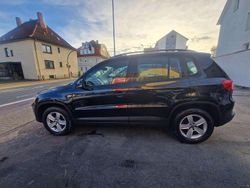 Deep black perleffekt Gebraucht 2008 VW Tiguan SUV | 5.699 € (Fairer Preis)