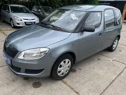 Grau Gebraucht 2011 Skoda Roomster Plus Edition Kombi | 6.490 € (Fairer Preis)