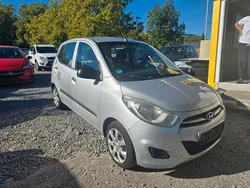 Silber Gebraucht 2012 Hyundai i10 Classic Kleinwagen | 999 € (Superpreis)