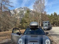 Grau Gebraucht 2018 Mini Cooper SD Clubman Kombi | 20.500 € (Fairer Preis)