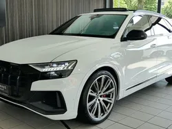 Weiß Gebraucht 2021 Audi SQ8 Sport SUV | 62.990 € (Guter Preis)