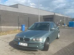 Grün Gebraucht 2002 BMW 316 Limousine | 4.000 € (Etwas zu teuer)