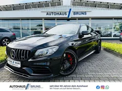 Obsidianschwarz metalliclack Gebraucht 2020 Mercedes C63 AMG AMG Coupé | 71.550 € (Fairer Preis)