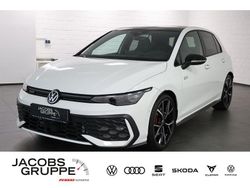 Weiß Gebraucht 2025 VW Golf Style Limousine | 35.980 € (Etwas zu teuer)