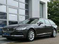 Platinum grey Gebraucht 2021 Volvo V90 Inscription Kombi | 30.890 € (Guter Preis)