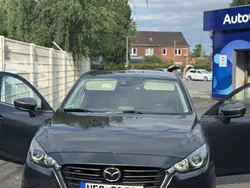Grau Gebraucht 2017 Mazda 3 Exclusive-Line Limousine | 13.000 € (Fairer Preis)