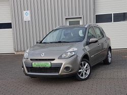 Silber Gebraucht 2012 Renault Clio GrandTour Dynamique Kombi | 3.690 €