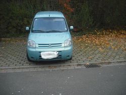 Blau metallic Gebraucht 2006 Citroën Berlingo Van / Kleinbus | 7.299 €