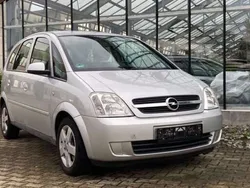 Silber Gebraucht 2005 Opel Meriva Edition Van / Kleinbus | 999 € (Superpreis)