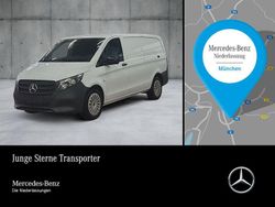 Weiß Gebraucht 2024 Mercedes Vito Van / Kleinbus | 38.056 € (Teuer)