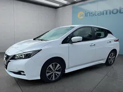 Weiß Gebraucht 2021 Nissan Leaf Acenta Kleinwagen | 13.599 € (Guter Preis)