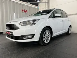 Weiß Gebraucht 2017 Ford C-MAX Titanium Van / Kleinbus | 9.890 € (Fairer Preis)