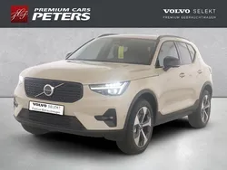 Beige Gebraucht 2025 Volvo XC40 Plus SUV | 39.999 € (Fairer Preis)