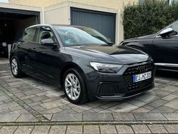 Grau Gebraucht 2023 Audi A1 Sportback Advanced Plus Kleinwagen | 18.600 € (Fairer Preis)