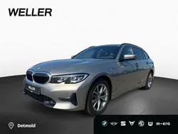 Oxidgrau ii (grau) Gebraucht 2022 BMW 318 Shadowline Kombi | 28.450 € (Guter Preis)