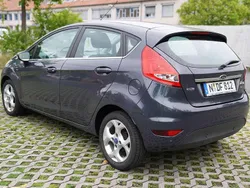 Grau Gebraucht 2011 Ford Fiesta Ambiente Kleinwagen | 2.999 € (Guter Preis)