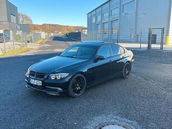 Schwarz Gebraucht 2007 BMW 320 Limousine | 3.200 € (Guter Preis)