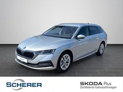 Brillantsilber metallic Gebraucht 2024 Skoda Octavia Style Kombi | 25.670 € (Superpreis)