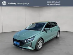 Grün Gebraucht 2024 Hyundai i20 Select Limousine | 14.950 € (Fairer Preis)