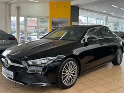 Schwarz Gebraucht 2023 Mercedes CLA180 Luxury Limousine | 29.999 € (Fairer Preis)