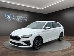Moonweiß perleffekt Gebraucht 2024 Skoda Scala Tour Kleinwagen | 35.495 €