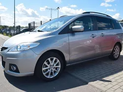 Grau Gebraucht 2010 Mazda 5 Van / Kleinbus | 5.499 € (Teuer)