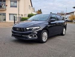 Schwarz Gebraucht 2021 Fiat Tipo Life Kombi | 9.877 € (Superpreis)