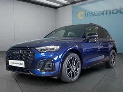 Blau Gebraucht 2022 Audi Q5 SUV | 47.949 € (Teuer)