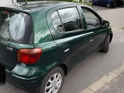 Grün Gebraucht 2003 Toyota Yaris Kleinwagen | 1.400 € (Guter Preis)
