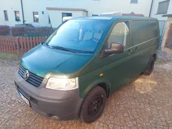 Grün Gebraucht 2005 VW T5 Van | 6.200 € (Guter Preis)