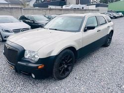 Grau Gebraucht 2008 Chrysler 300C Touring Kombi | 7.980 € (Fairer Preis)