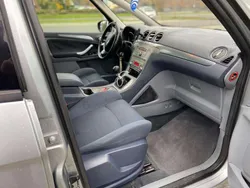 Silber Gebraucht 2006 Ford S-MAX Titanium Van / Kleinbus | 3.200 € (Teuer)