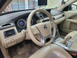 Schwarz Gebraucht 2012 Volvo V70 R-Design Kombi | 9.850 €